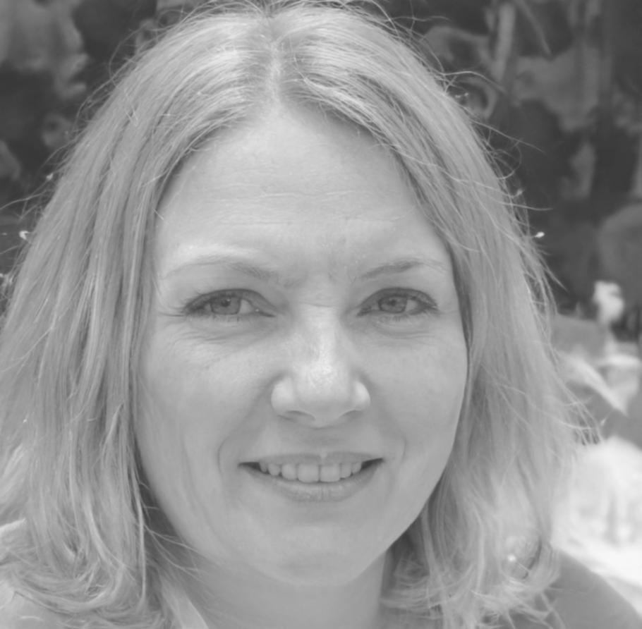 Sarah Mitchell - Investment Manager